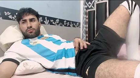 MilanZaire webcam model stream image