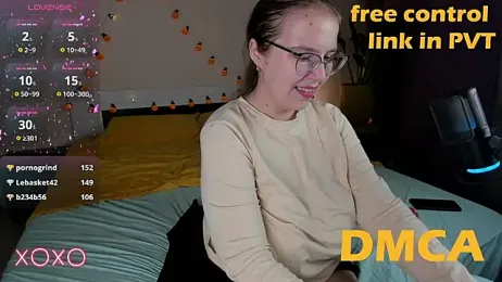 Your_Penny_ webcam model stream image