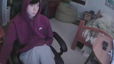 larmcberr webcam model stream image