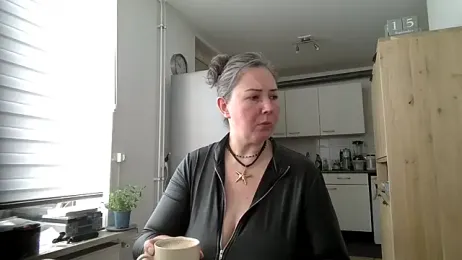 MilfGina webcam model stream image