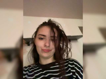 eva-kisa webcam model stream image