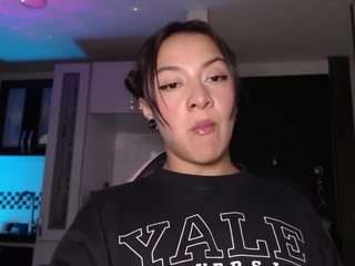 amapolaunicorn webcam model stream image