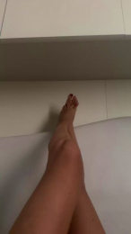 Museuncensored webcam model stream image