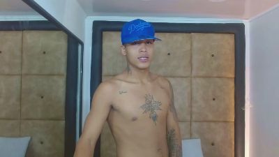 _Drake01 webcam model stream image