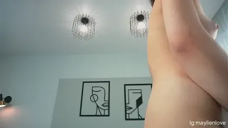 MaylienLove webcam model stream image