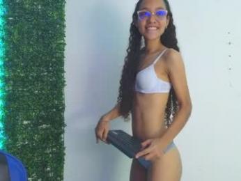 athenea_03 webcam model stream image