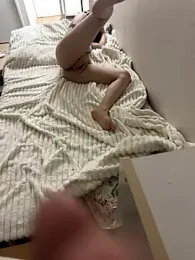 POCARI_SWEAT webcam model stream image