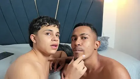 zeus_cum19 webcam stripchat model stream image