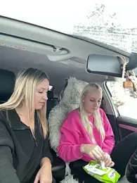 MerlinDave webcam model stream image