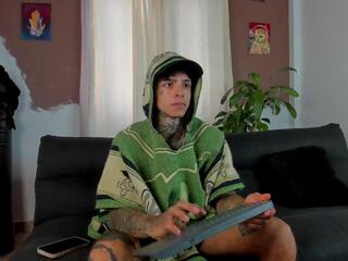 Aaron Ford webcam model stream image