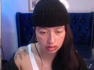 candy-rose-v webcam model stream image