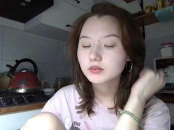 GlennisSarvis webcam model stream image