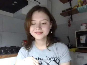 GlennisSarvis webcam model stream image