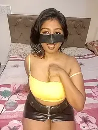 SexyMeera69 webcam model stream image