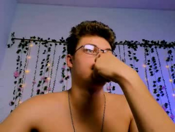 lucas_long_ webcam model stream image