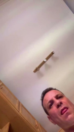 Jull84 webcam cam4 model stream image