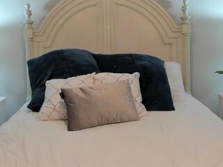 Cecilia Blue webcam model stream image