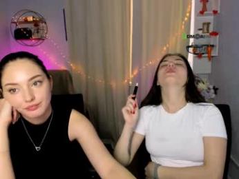 miki_nikki webcam model stream image