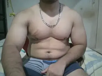 Alcee490 webcam model stream image