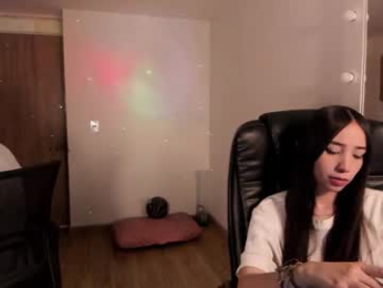 mikeyvioleta webcam model stream image
