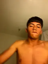 BadboyXXXMZ webcam model stream image