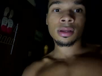 cumhere999 webcam model stream image