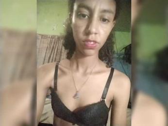 Nova-Quinn webcam model stream image