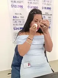 PAULA20- webcam model stream image