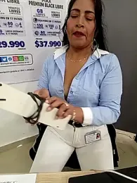 PAULA20- webcam stripchat model stream image