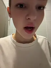 AshleyMur webcam stripchat model stream image