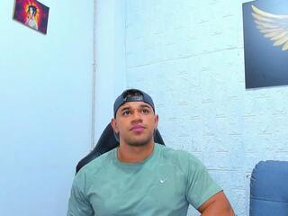 Aaron Velour webcam model stream image