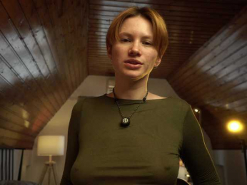 RavenRaw webcam model stream image