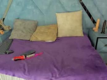 aura_love69 webcam model stream image