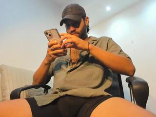 Jeremie Cooper webcam model stream image