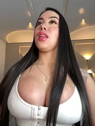 Miss_blue69 webcam model stream image