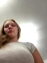 Ketitull webcam model stream image
