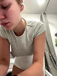 Ketitull webcam model stream image