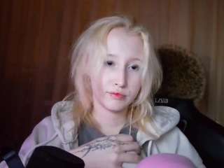 corrinebeshears webcam model stream image