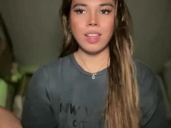 sweetalexa19 webcam model stream image