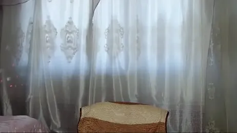 Batari webcam model stream image