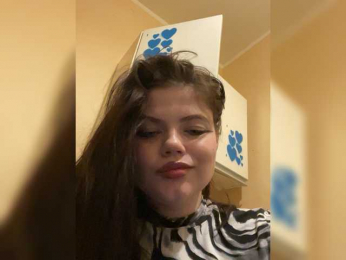 GoddessDarina webcam model stream image