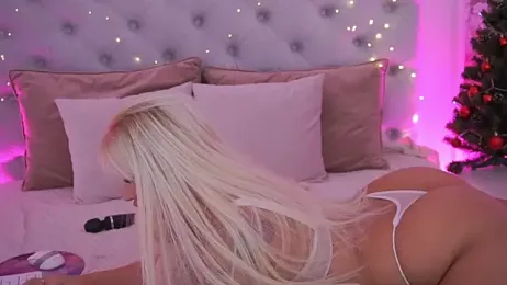 MysticGrace webcam model stream image