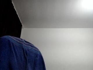 Morttek webcam model stream image