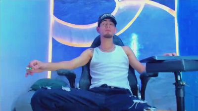 Kroddy_Sw_ webcam model stream image