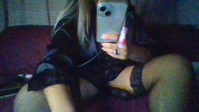 Violetta2022 webcam model stream image