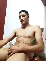 am_cvo1824 webcam model stream image