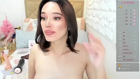 TsHeartXxx webcam model stream image