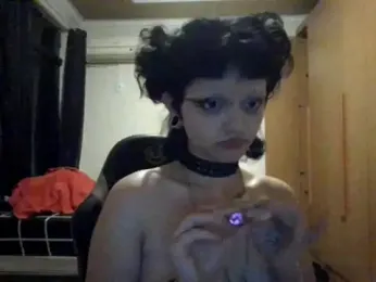 demonnus webcam model stream image