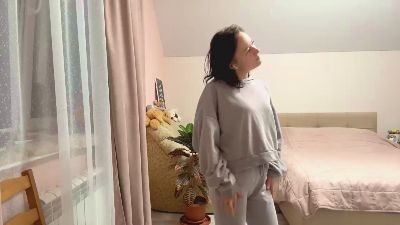 YvonnePanitz webcam model stream image