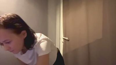 YvonnePanitz webcam model stream image